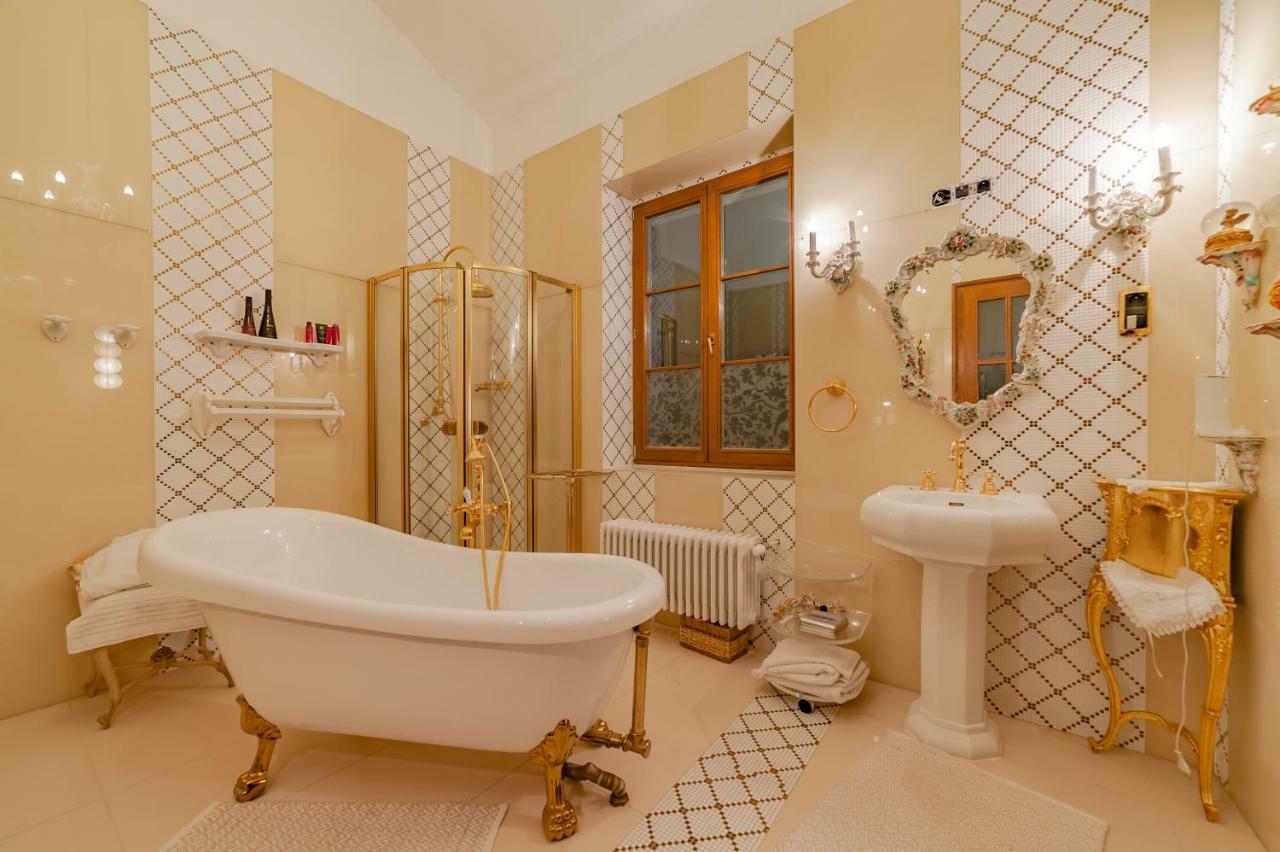 Unique Luxury Loft With Terrace In Old Town Leilighet Praha Eksteriør bilde